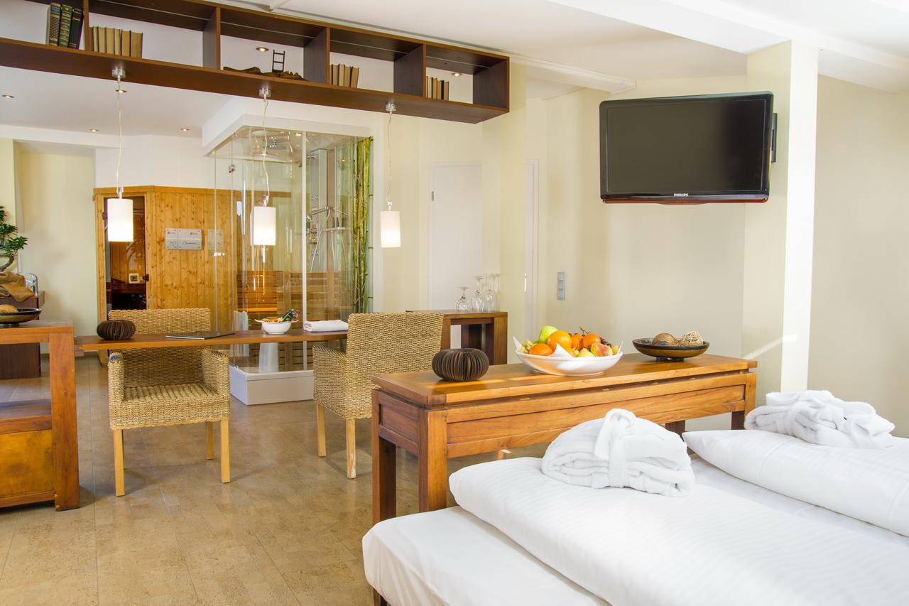 Hotel Dampfmuehle Neukirchen-Vluyn Esterno foto